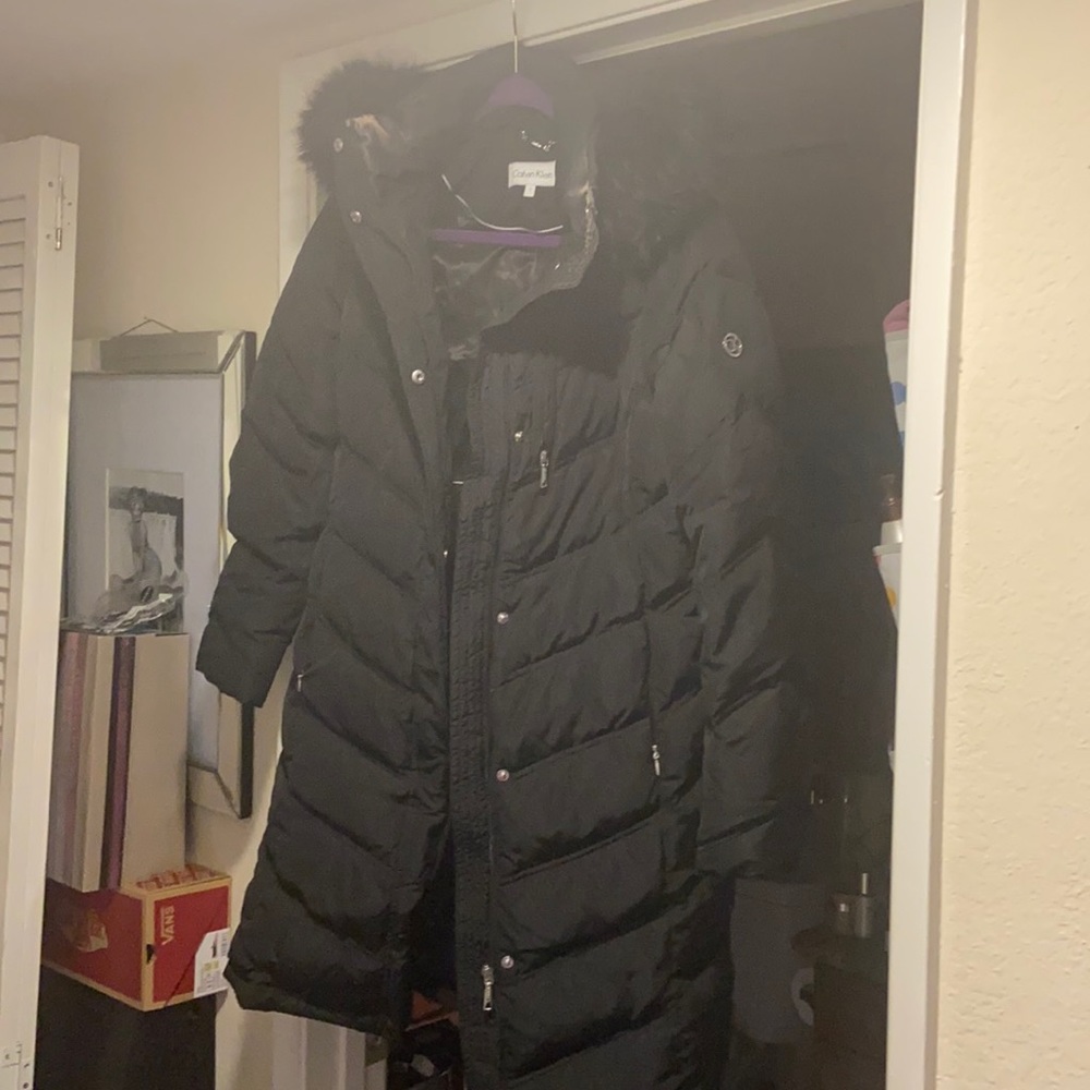 Calvin Klein goose down puffer coat. Worn once.